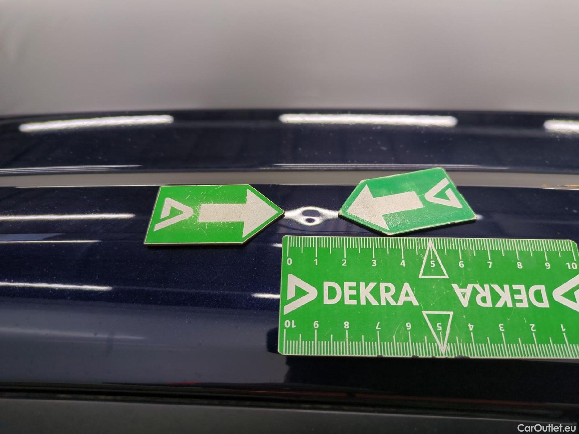  Toyota  Corolla TOYOTA  / 2018 / 5P / Berline Hybride 122h Dynamic Business Beyond Zer #12