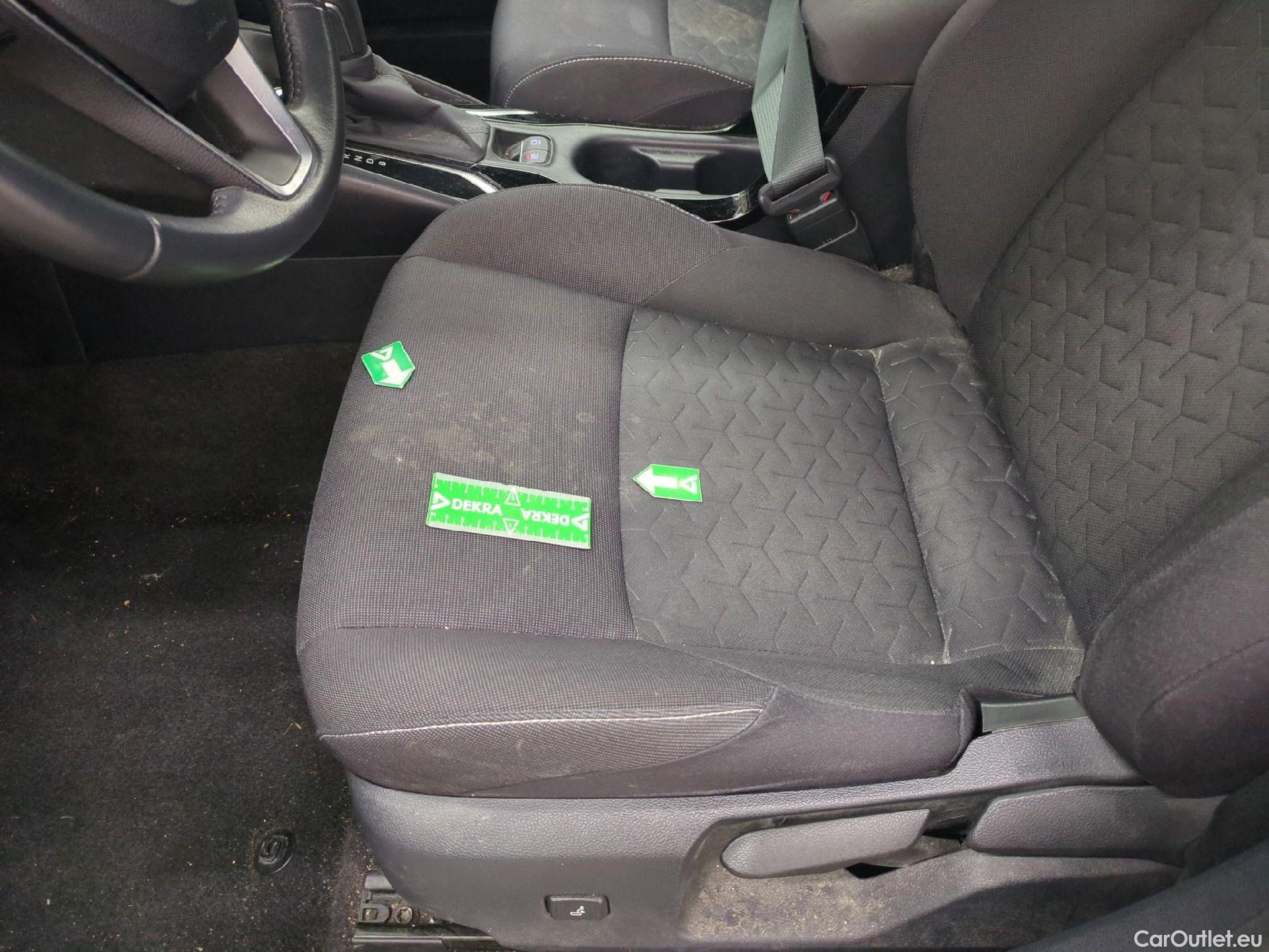  Toyota  Corolla TOYOTA  / 2018 / 5P / Berline Hybride 122h Dynamic Business Beyond Zer #21