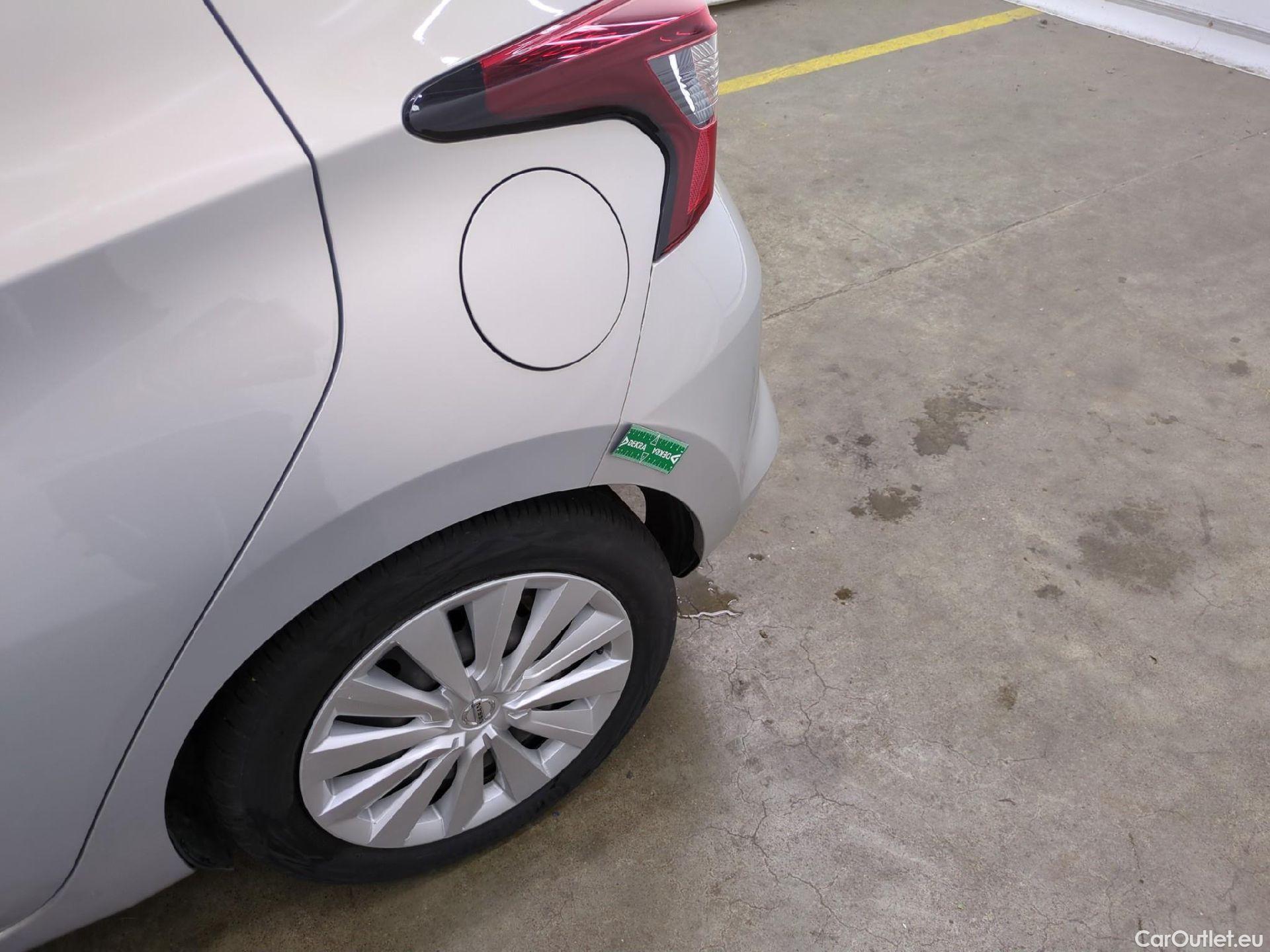  Nissan  Micra NISSAN  / 2016 / 5P / Berline IG-T 100 Business Edition #15