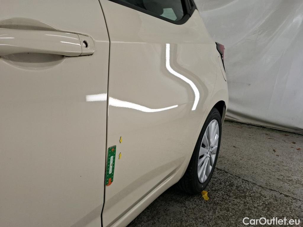  Nissan  Micra NISSAN  / 2016 / 5P / Berline IG-T 92 Acenta #4