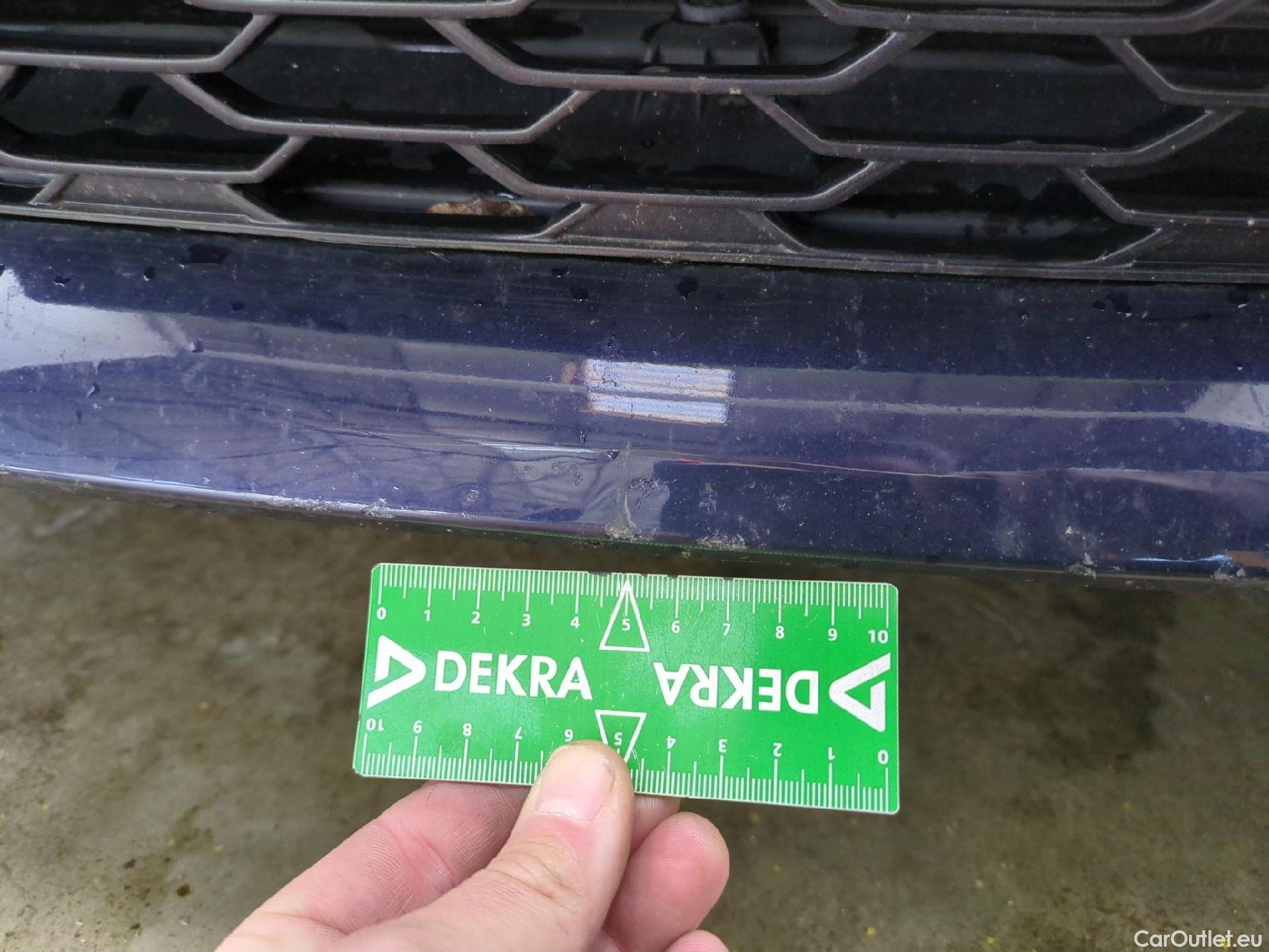  Toyota  Corolla TOYOTA  / 2018 / 5P / Berline Hybride 122h Dynamic Business Beyond Zer #9