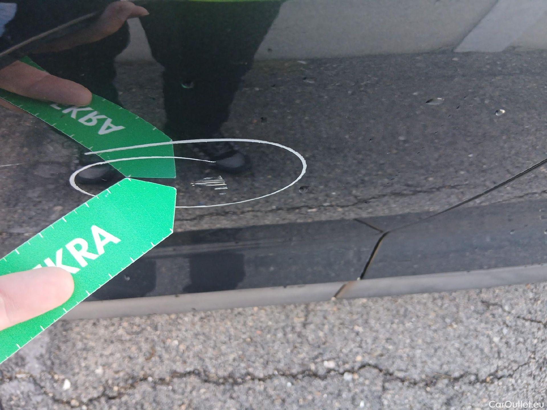  Skoda  Kodiaq SKODA  / 2016 / 5P / todoterreno 2.0 TDI 110KW (150cv) DSG 4x2 Ambition #18