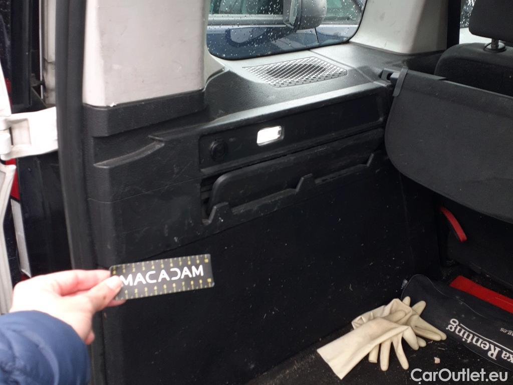  Volkswagen  Caddy VOLKSWAGEN  / 2020 / 4P / combi Kombi 2.0 TDI 75kW (102CV) (CX) #33