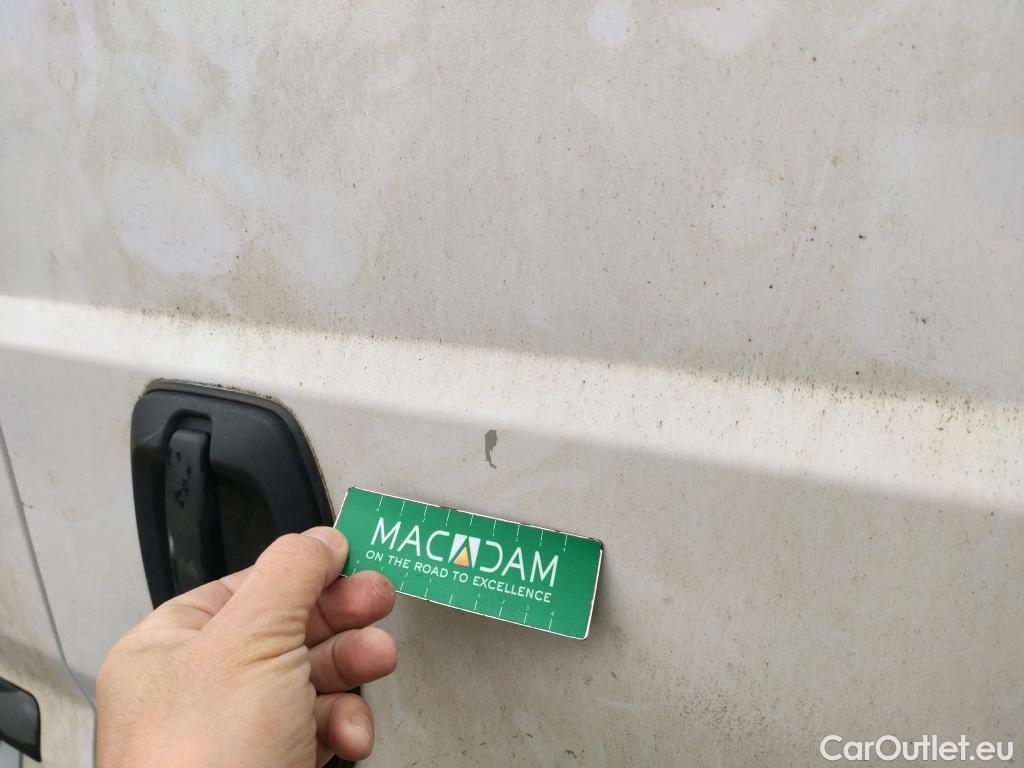  Opel  Movano OPEL  / 2021 / 4P / furgón Base L2H2 3.5T 2.2 BHDi 88kW #22