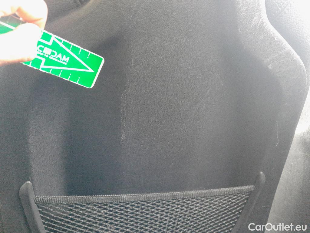  Bmw  X1 BMW  / 2019 / 5P / todoterreno sDrive18d #9