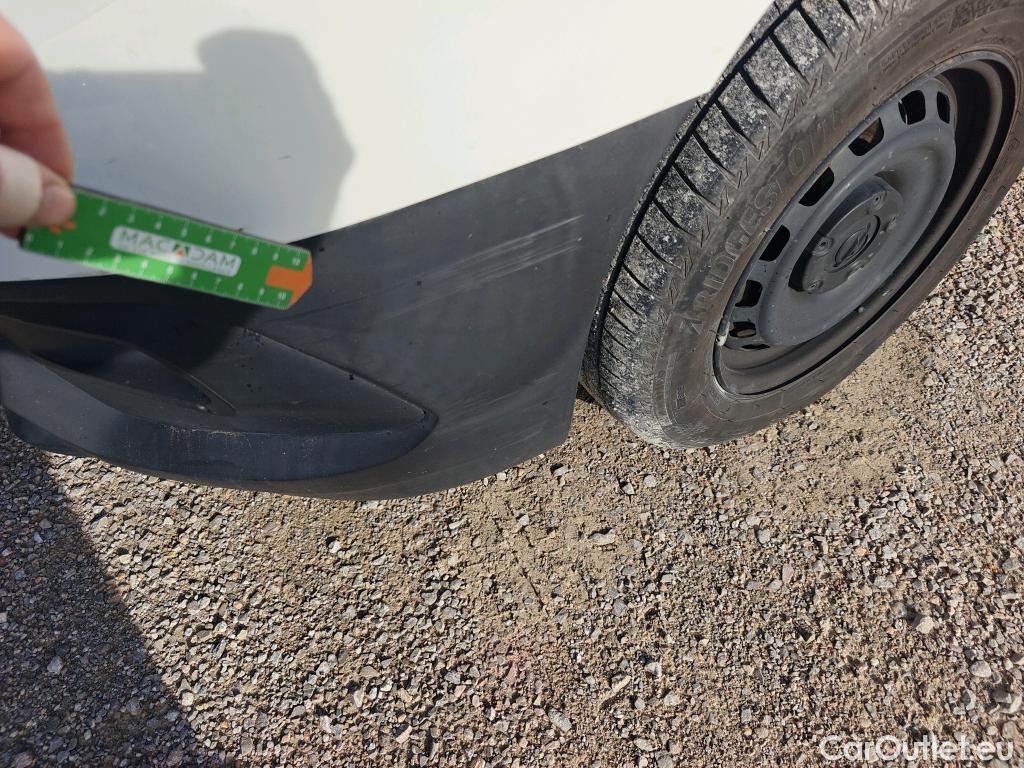  Opel  Combo OPEL  / 2018 / 3P / furgón derivado de turismo 1.6 TD S/S 74kW (100CV) Express L H1 650 #26