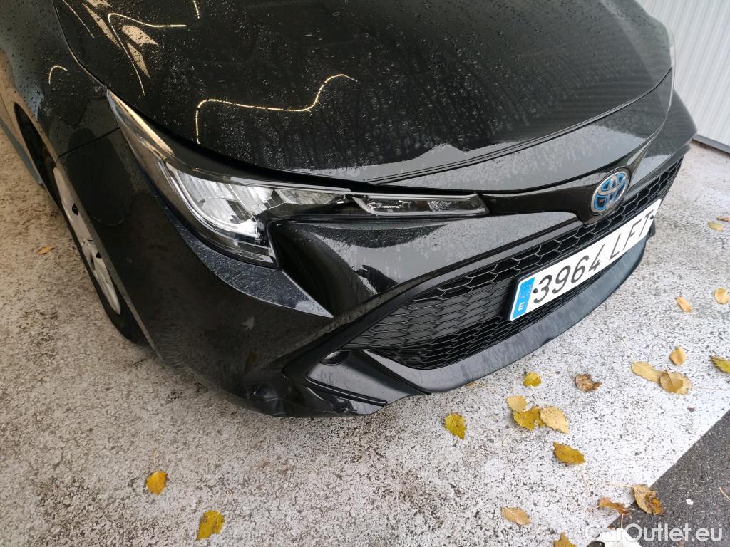  Toyota  Corolla TOYOTA  / 2019 / 5P / familiar 1.8 125H BUSINESS E-CVT TOURING SPORT #5