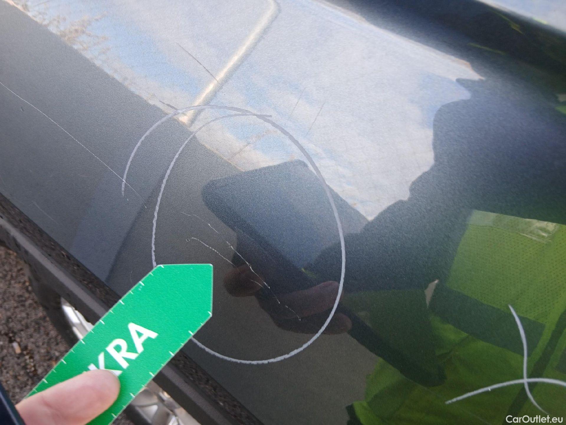  Skoda  Kodiaq SKODA  / 2016 / 5P / todoterreno 2.0 TDI 110KW (150cv) DSG 4x2 Ambition #24