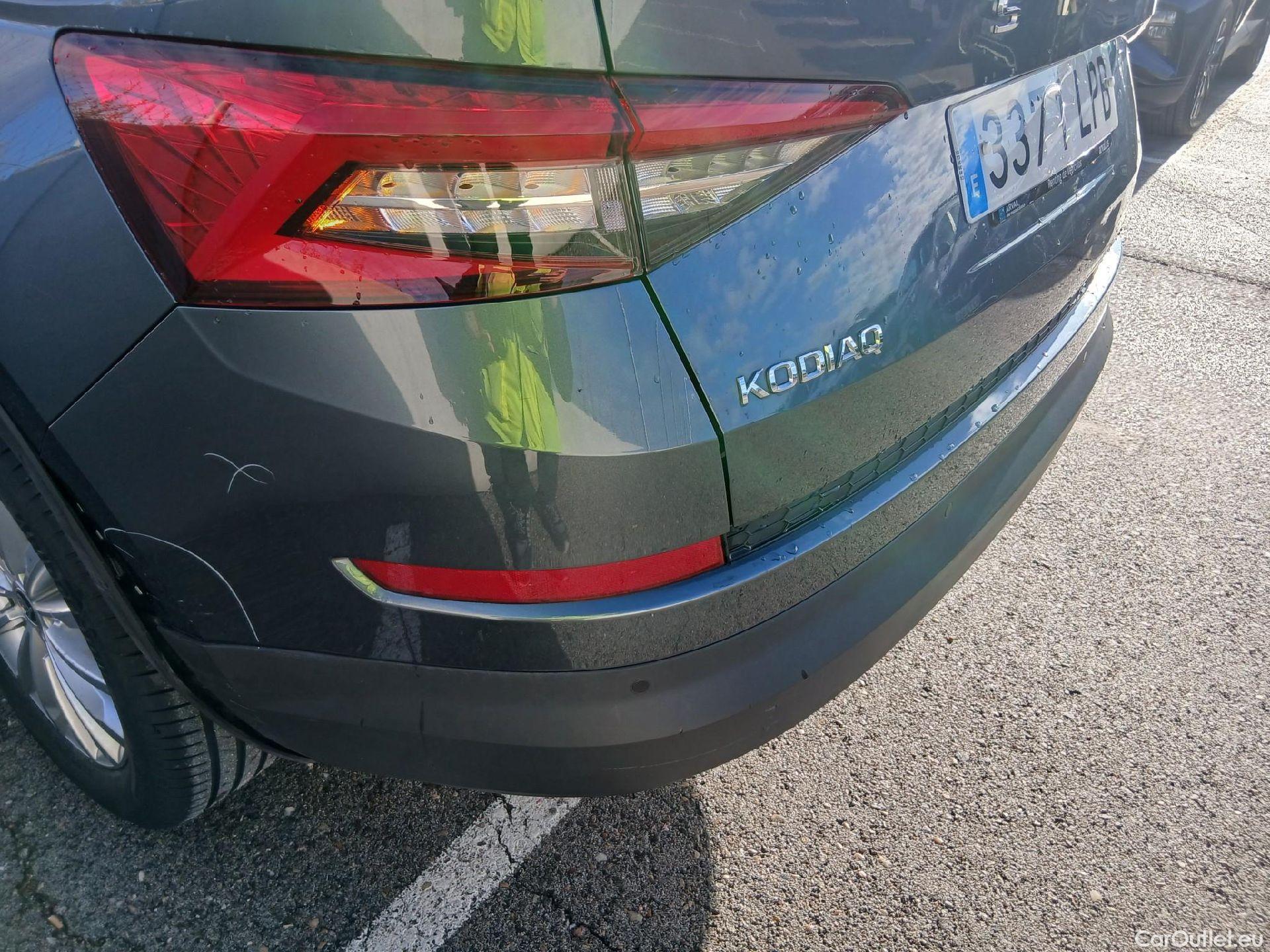  Skoda  Kodiaq SKODA  / 2016 / 5P / todoterreno 2.0 TDI 110KW (150cv) DSG 4x2 Ambition #27