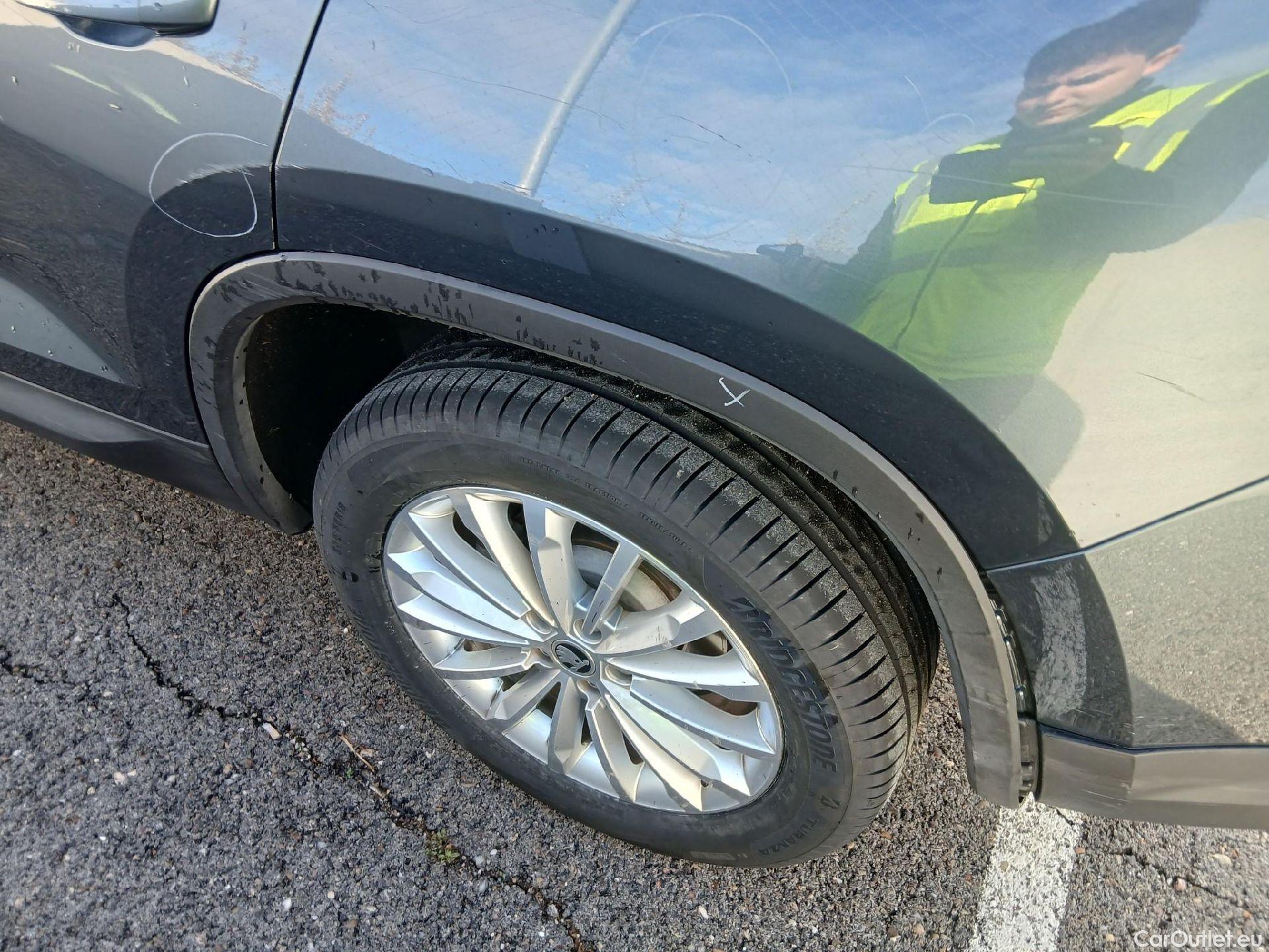  Skoda  Kodiaq SKODA  / 2016 / 5P / todoterreno 2.0 TDI 110KW (150cv) DSG 4x2 Ambition #25