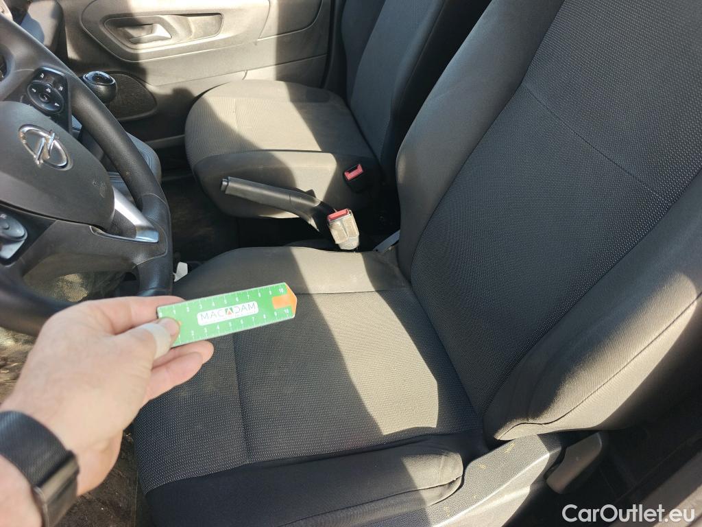  Opel  Combo OPEL  / 2018 / 3P / furgón derivado de turismo 1.6 TD S/S 74kW (100CV) Express L H1 650 #20