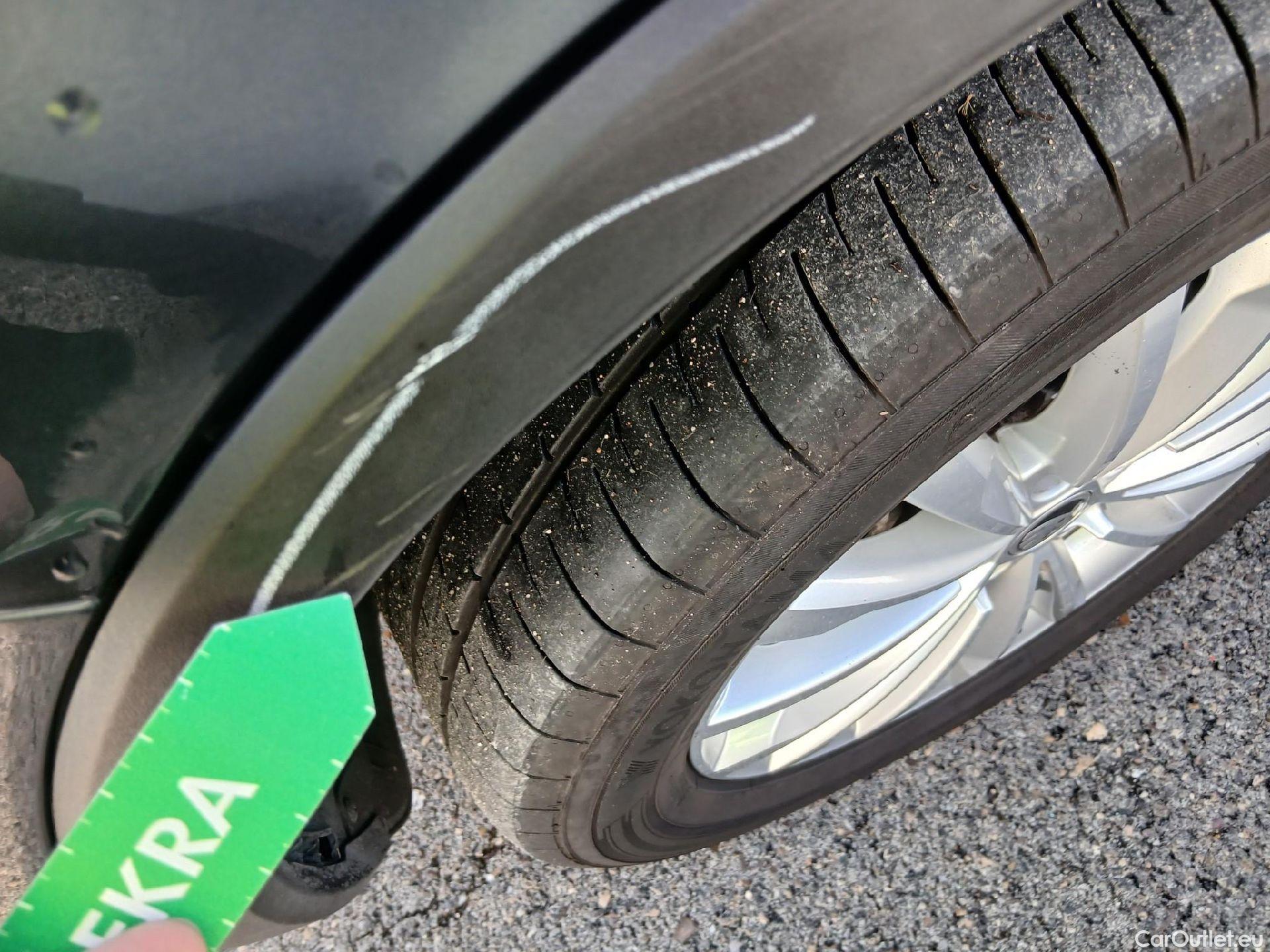  Skoda  Kodiaq SKODA  / 2016 / 5P / todoterreno 2.0 TDI 110KW (150cv) DSG 4x2 Ambition #14