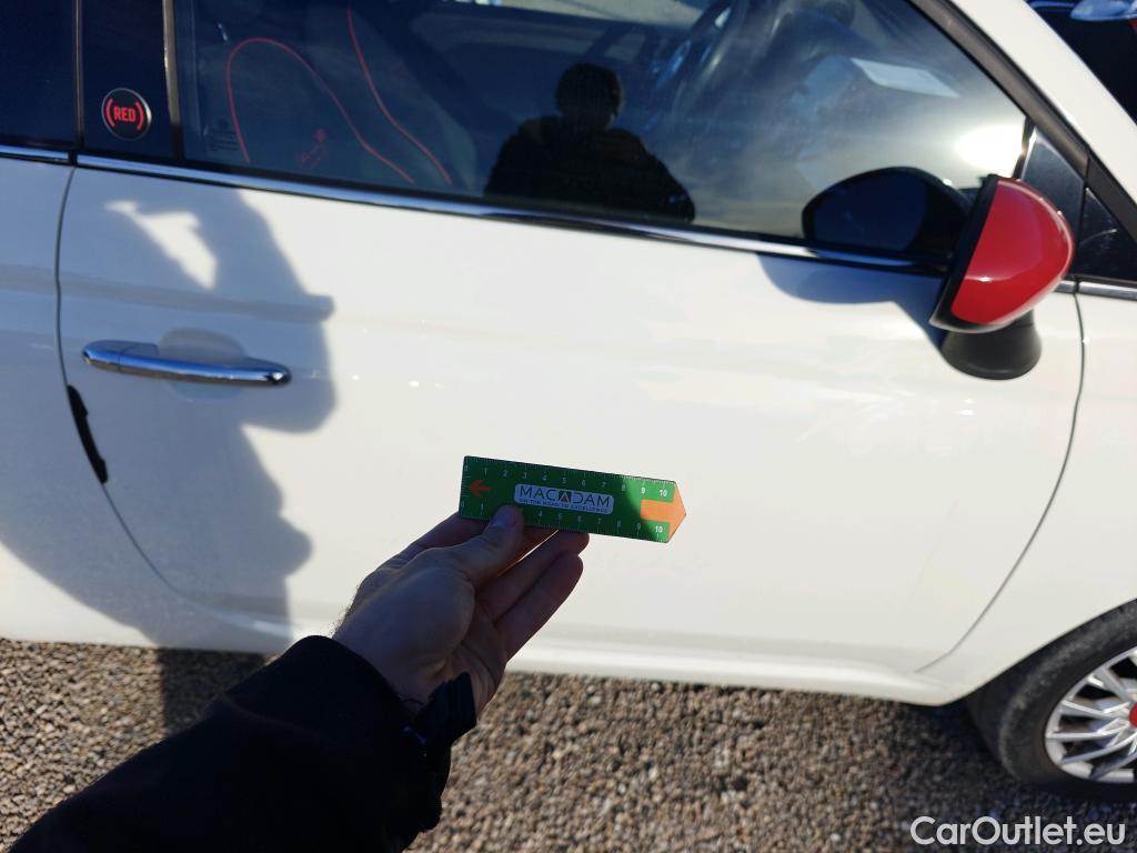  Fiat  500 FIAT  / 2015 / 3P / berlina con portón Red 1.0 Hybrid 51KW (70 CV)(SP)(SL) (AC4) #17