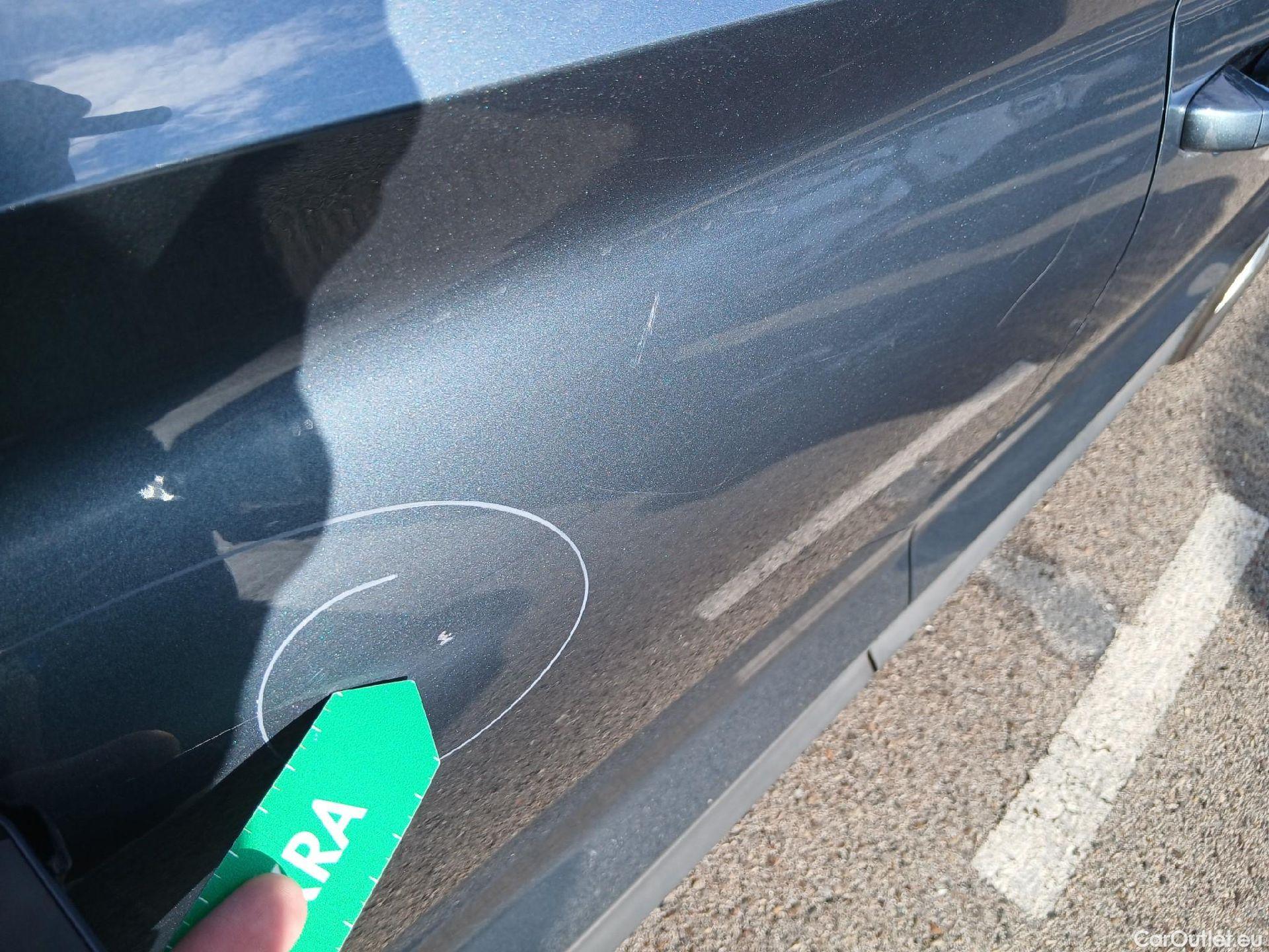  Skoda  Kodiaq SKODA  / 2016 / 5P / todoterreno 2.0 TDI 110KW (150cv) DSG 4x2 Ambition #37