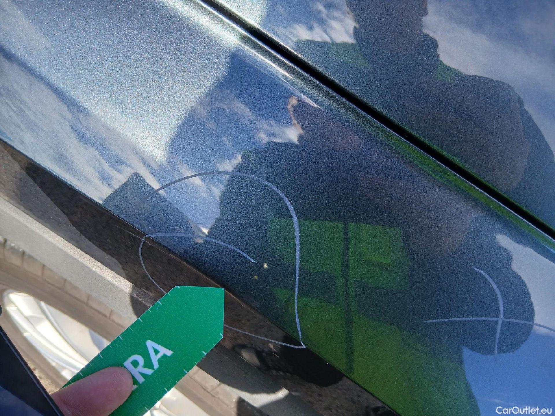  Skoda  Kodiaq SKODA  / 2016 / 5P / todoterreno 2.0 TDI 110KW (150cv) DSG 4x2 Ambition #44