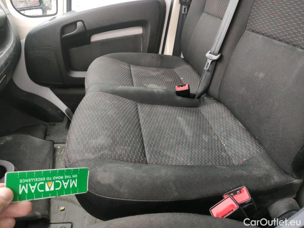  Opel  Movano OPEL  / 2021 / 4P / furgón Base L2H2 3.5T 2.2 BHDi 88kW #33