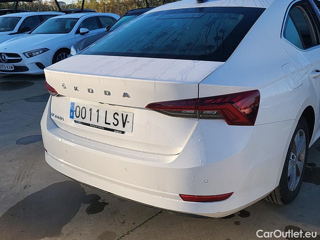  Skoda  Octavia SKODA  / 2020 / 5P / berlina con portón 2.0 TDI 110kW (150CV) Manual Ambition #7