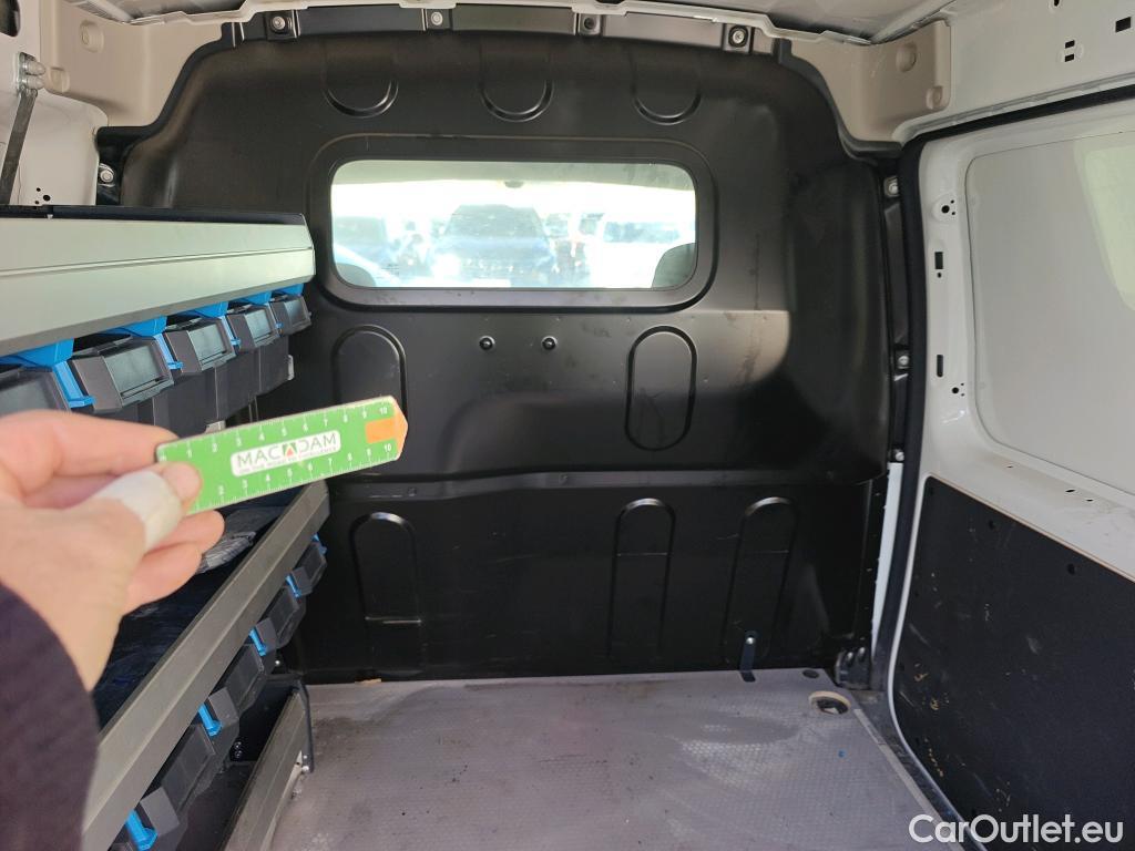  Renault  Kangoo RENAULT  Furgón/2013/3P/furgón derivado de turismo Profesional Blue dCi 70kW (95CV) #52