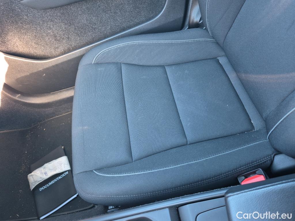  Volvo  XC 40 VOLVO XC40 / 2017 / 5P / todoterreno 1.5 T2 Momentum Pro Auto #10