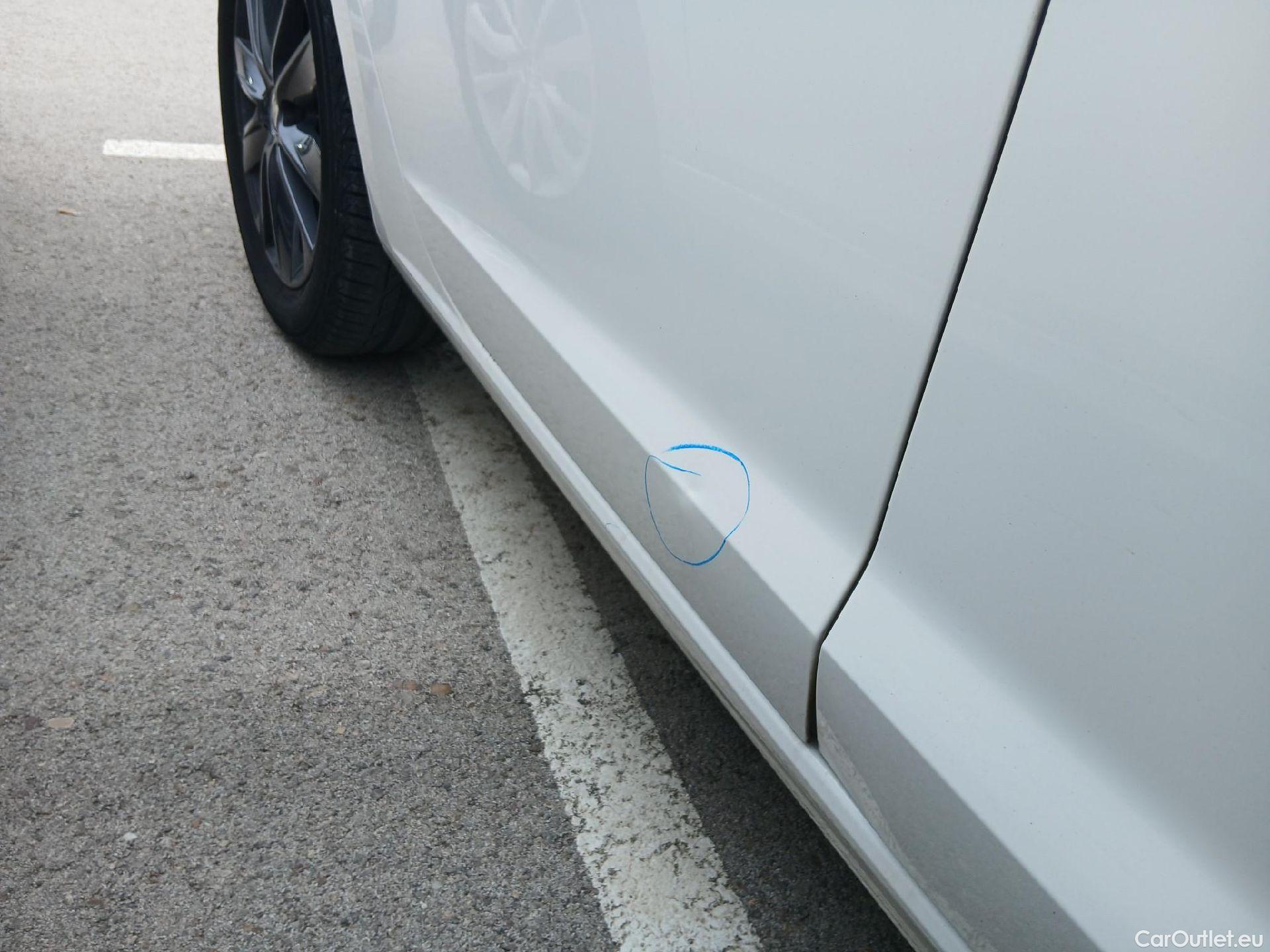  Seat  Leon SEAT León / 2016 / 5P / berlina con portón 1.5 TSI 95kW (130CV) St&Sp Style Visio Edition #19