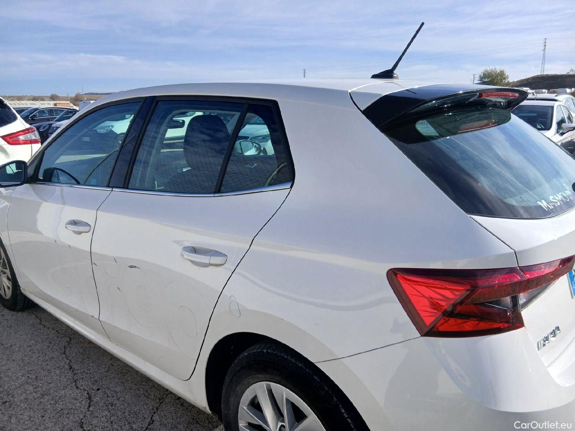  Skoda  Fabia SKODA  / 2021 / 5P / berlina con portón 1.0 TSI 70kW (95CV) Ambition (AC2) #13