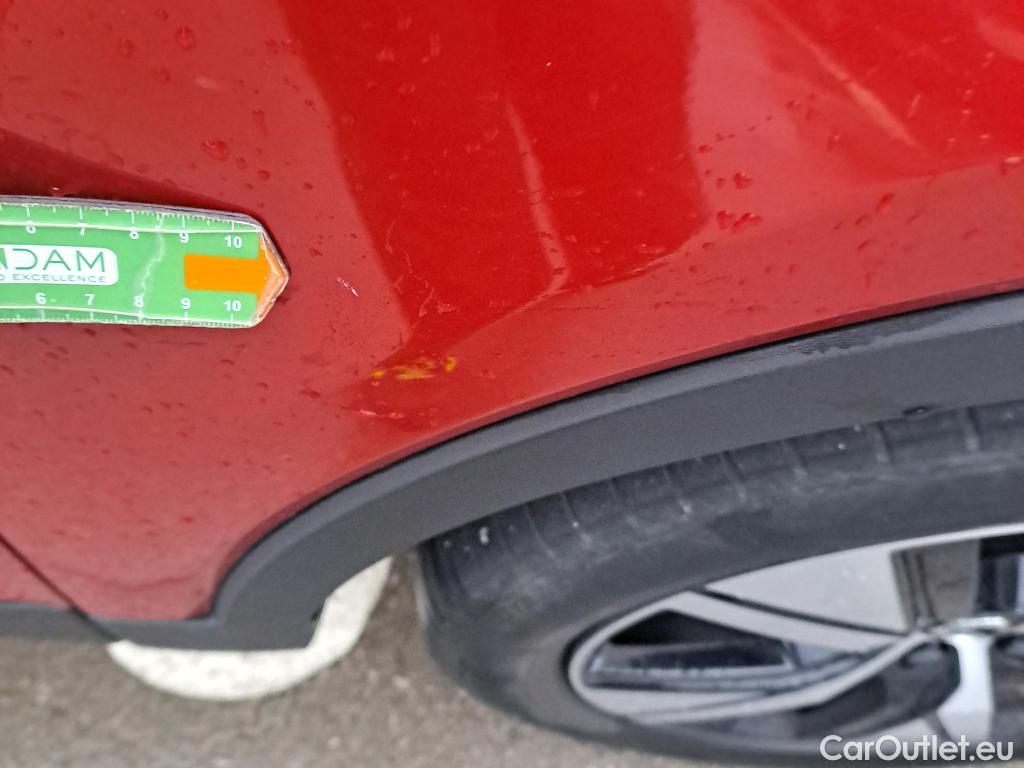  Volvo  XC 40 VOLVO XC40 / 2017 / 5P / todoterreno 1.5 T4 Twin Recharge R-Design Auto #8