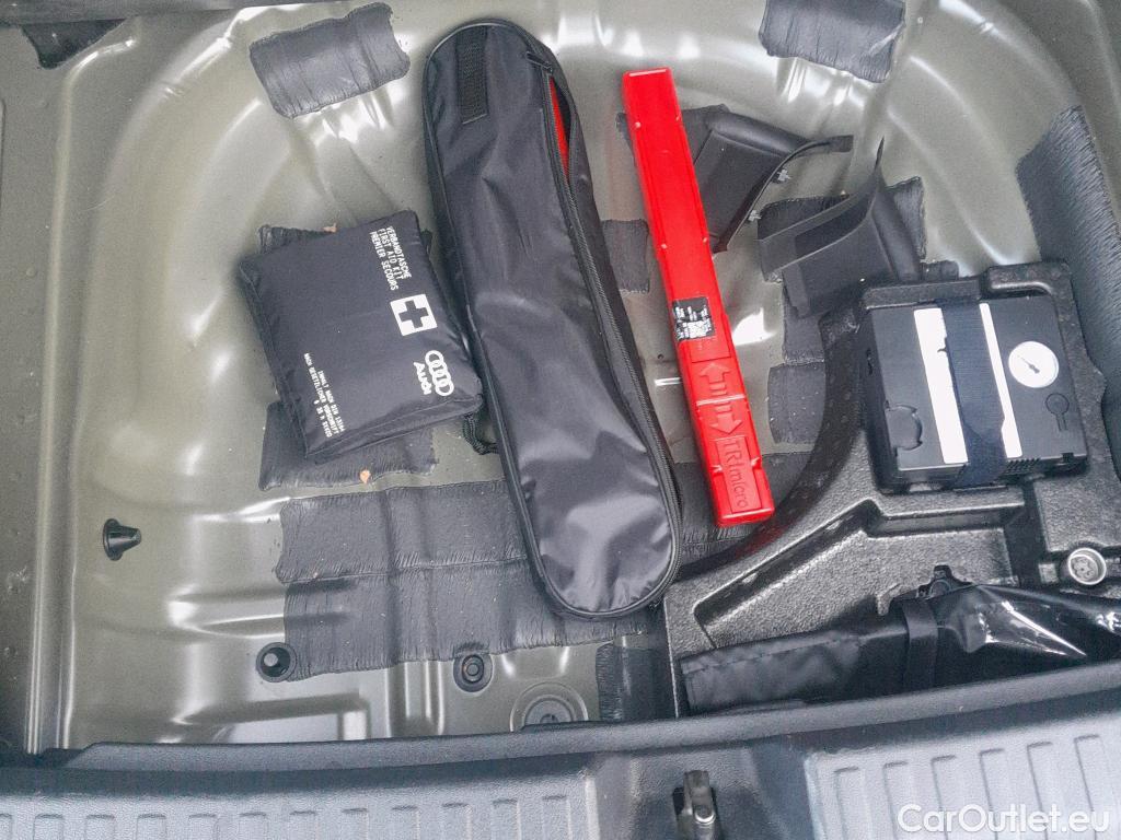  Audi  A3 AUDI  / 2020 / 5P / berlina con portón Sportback 30 TFSI 81kW (110CV) S tronic #8