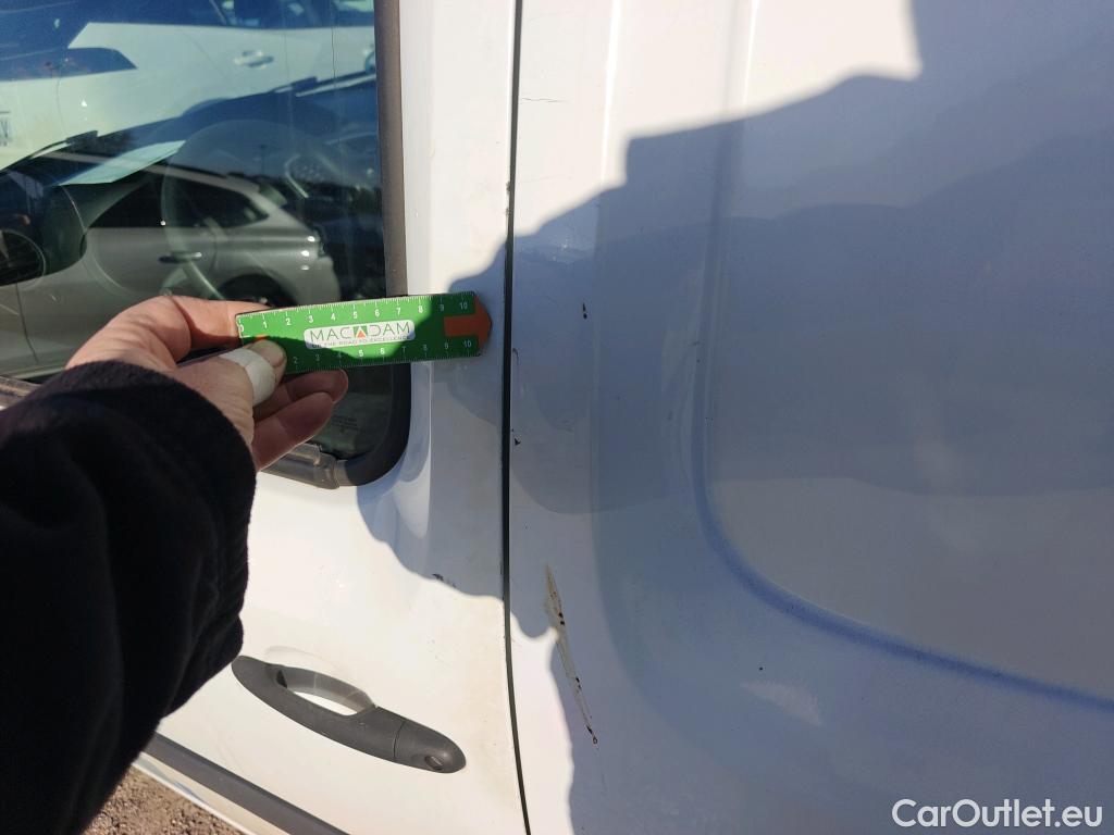  Renault  Kangoo RENAULT  Furgón/2013/3P/furgón derivado de turismo Profesional Blue dCi 70kW (95CV) #26