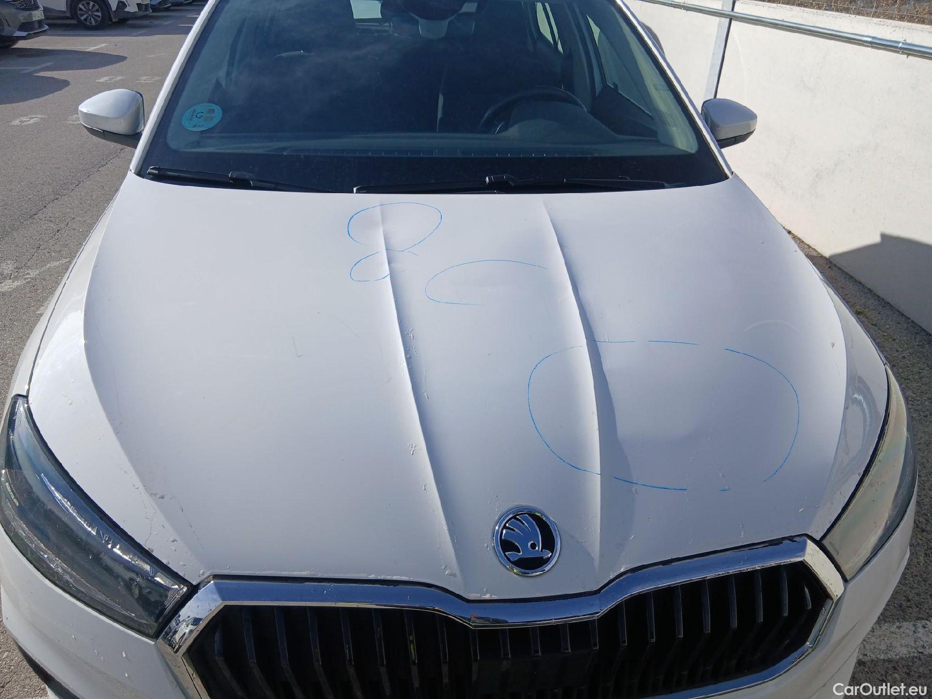  Skoda  Fabia SKODA  / 2021 / 5P / berlina con portón 1.0 TSI 70kW (95CV) Ambition (AC2) #4