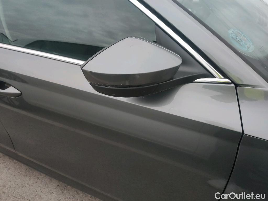  Skoda  Octavia SKODA  / 2020 / 5P / berlina con portón 2.0 TDI 85kW (115 CV) Manual Ambition #17