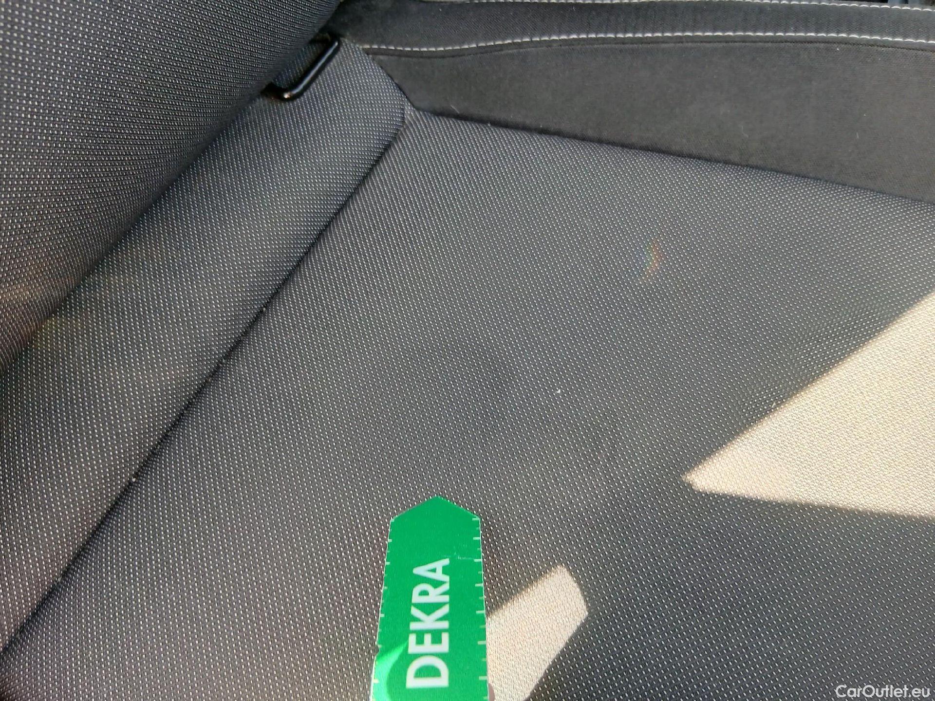  Skoda  Fabia SKODA  / 2021 / 5P / berlina con portón 1.0 TSI 70kW (95CV) Ambition (AC2) #31