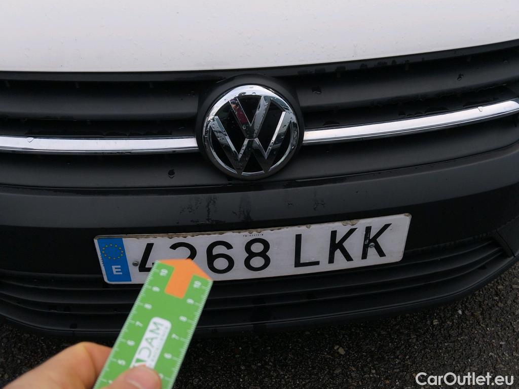  Volkswagen  Caddy VOLKSWAGEN  / 2015 / 4P / furgón derivado de turismo Profesional Furgón 2.0 TDI 75kW BMT (CX) #34