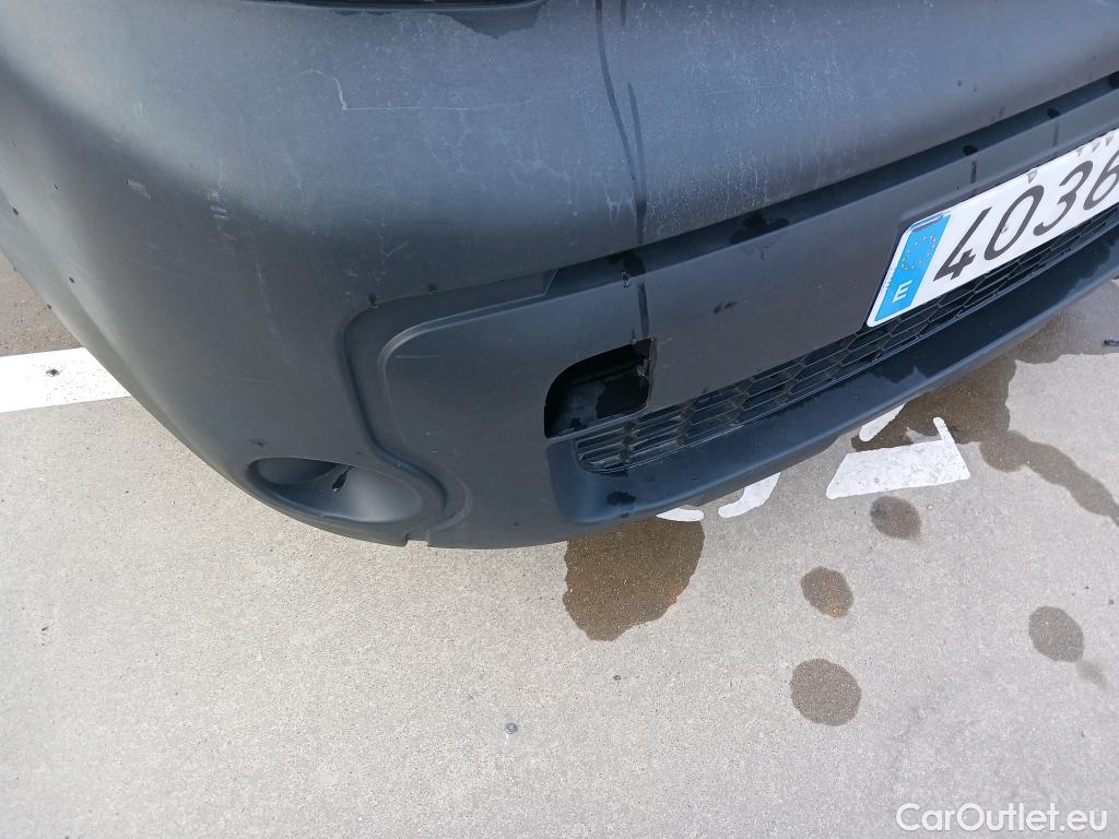  Renault  Kangoo RENAULT  Furgón/2013/3P/furgón derivado de turismo Profesional dCi 55 kW (75 CV) #28