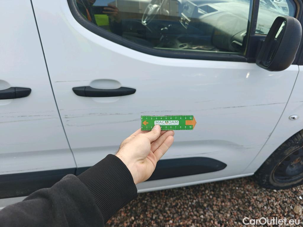  Opel  Combo OPEL  Life / 2018 / 5P / combi 1.5 TD 75kW (100CV) S/S Edition L (IND) #21