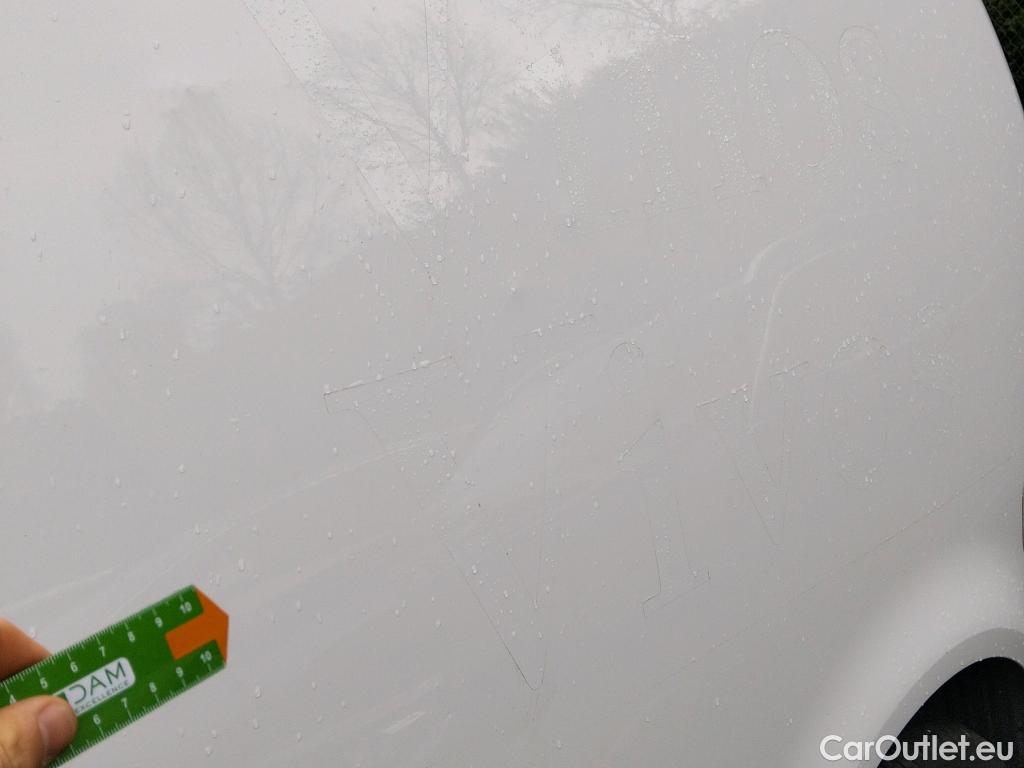  Volkswagen  Caddy VOLKSWAGEN  / 2015 / 4P / furgón derivado de turismo Profesional Furgón 2.0 TDI 75kW BMT (CX) #17