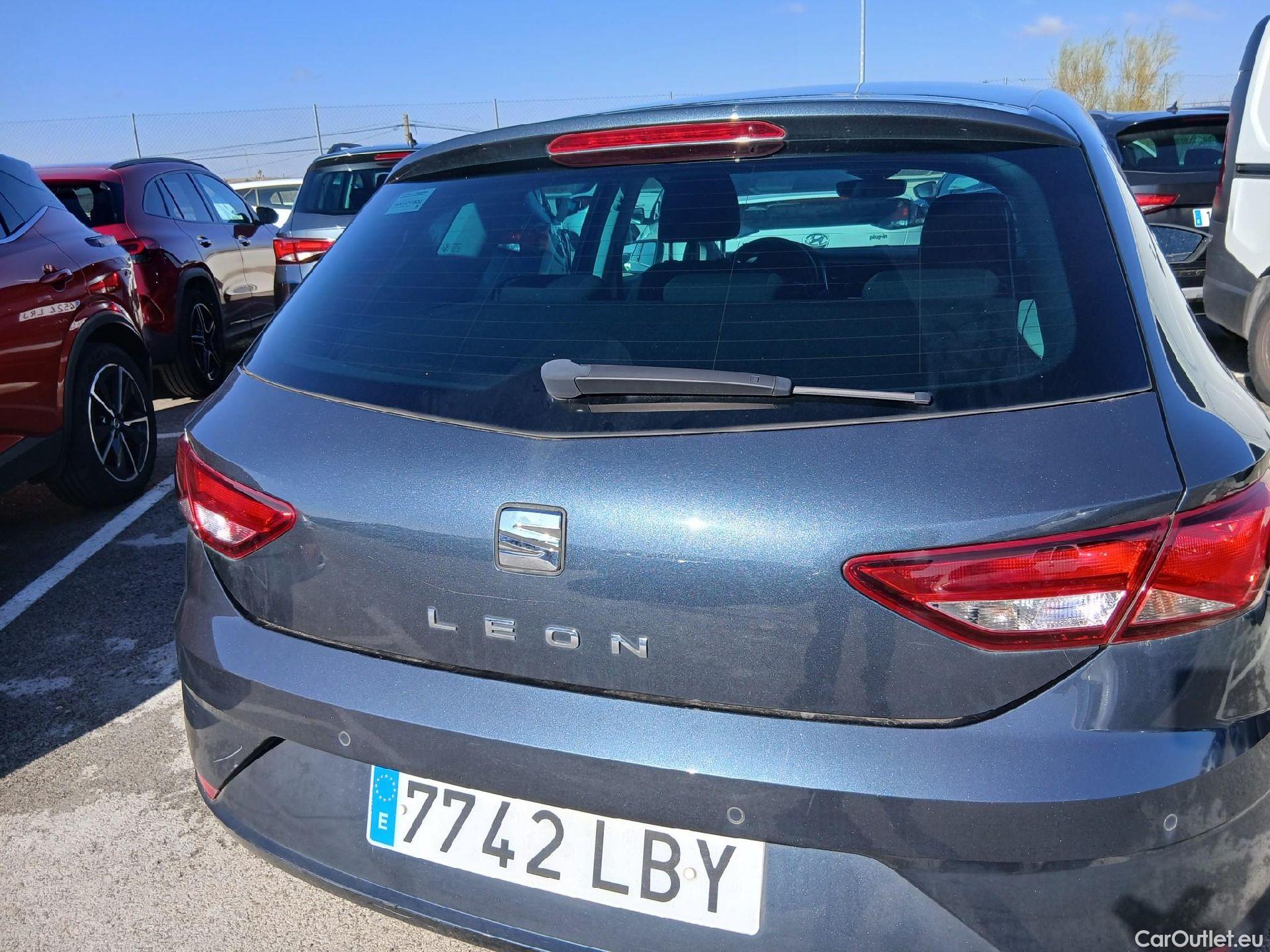  Seat  Leon SEAT León / 2016 / 5P / berlina con portón 1.0 EcoTSI 85kW St&Sp Style Visio Ed Nav #19