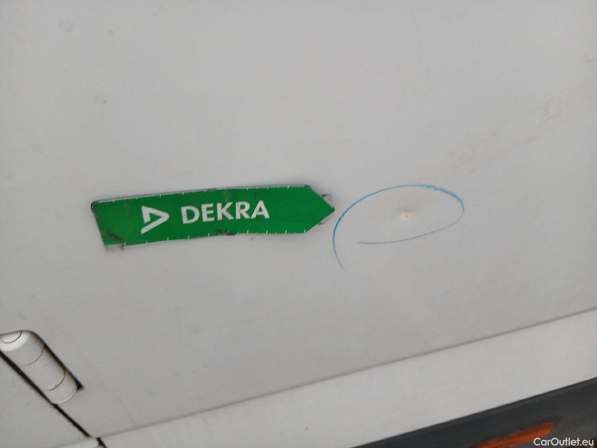  Iveco  Daily IVECO  / 2014 / 4P / chasis doble cabina 35C 14 D 3750 #15