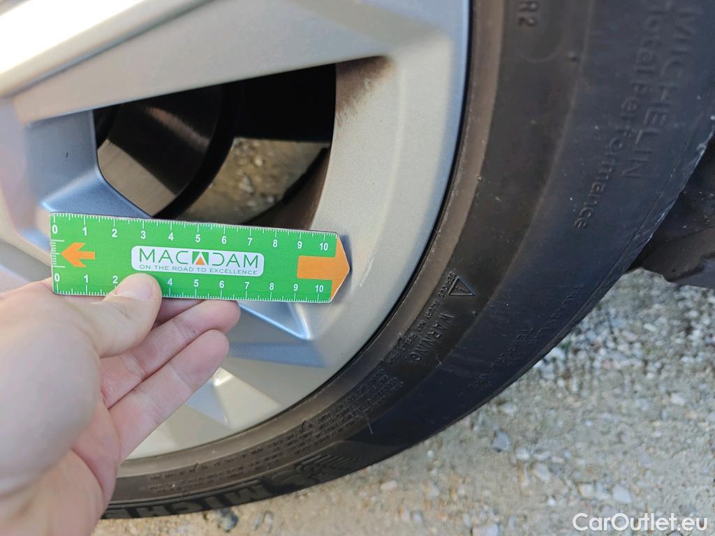  Audi  Q2 AUDI  / 2020 / 5P / todoterreno Advanced 30 TDI 85kW (116CV) #29