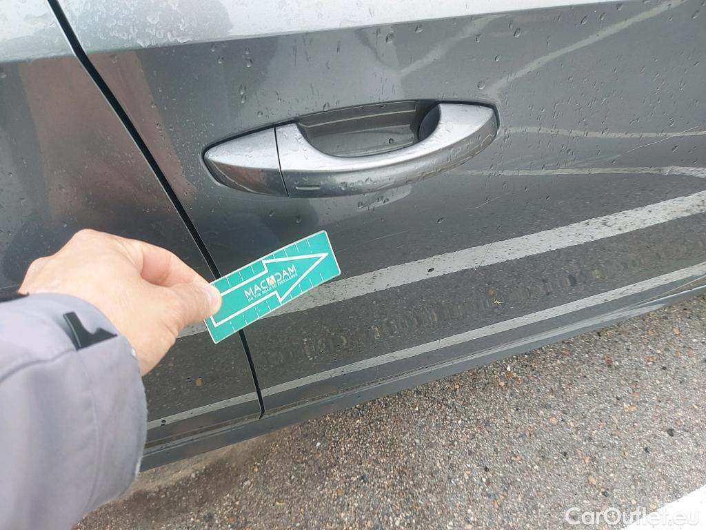  Skoda  Fabia SKODA  / 2021 / 5P / berlina con portón 1.0 TSI 70KW (95CV) Sport #9