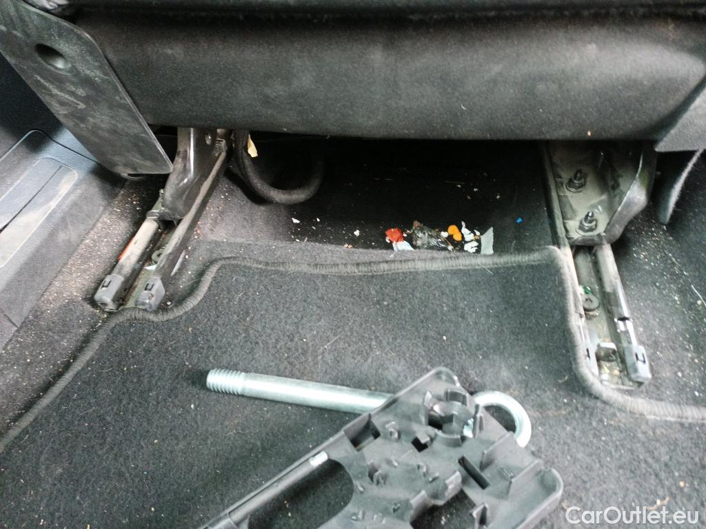  Peugeot  Partner PEUGEOT Rifter / 2024 / 4P / combi Active Business Standard BlueHDi 100 (AC) #7