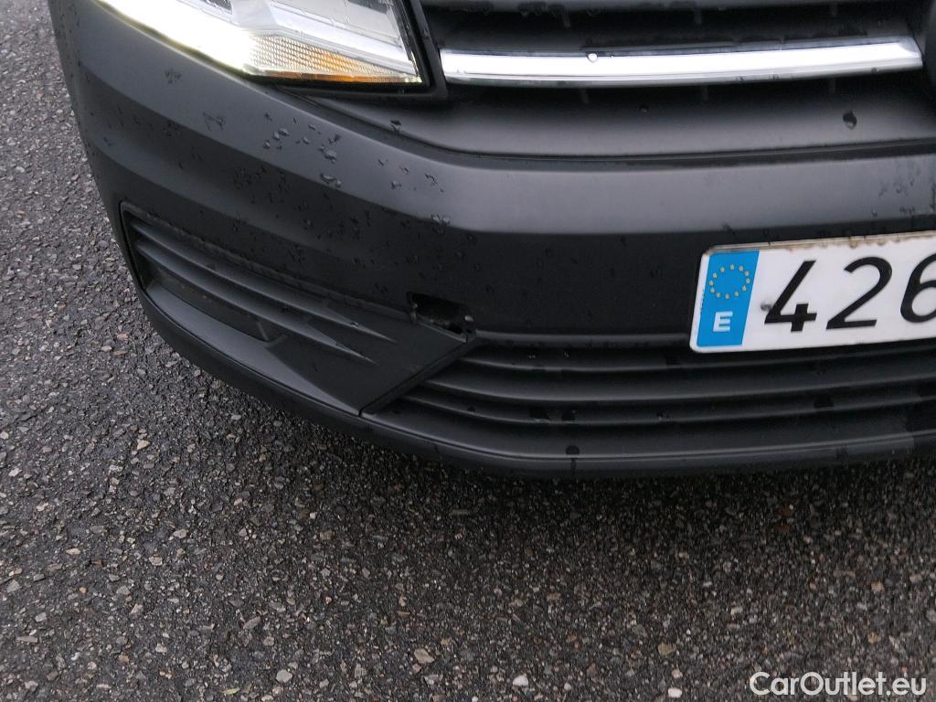  Volkswagen  Caddy VOLKSWAGEN  / 2015 / 4P / furgón derivado de turismo Profesional Furgón 2.0 TDI 75kW BMT (CX) #29