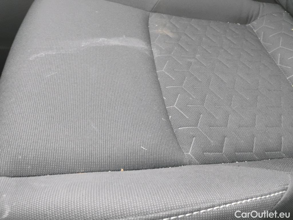  Toyota  Corolla TOYOTA  1.8 125H ACTIVE TECH E-CVT #18