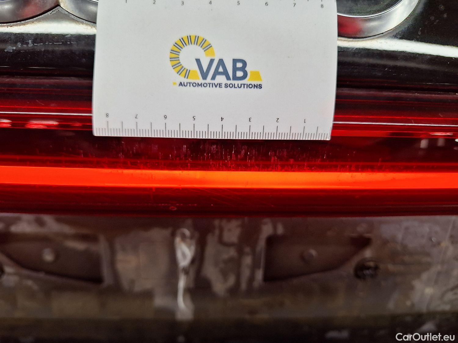  Audi  E-TRON Audi,  '19 BEV, Audi  55 Quattro 5d #32