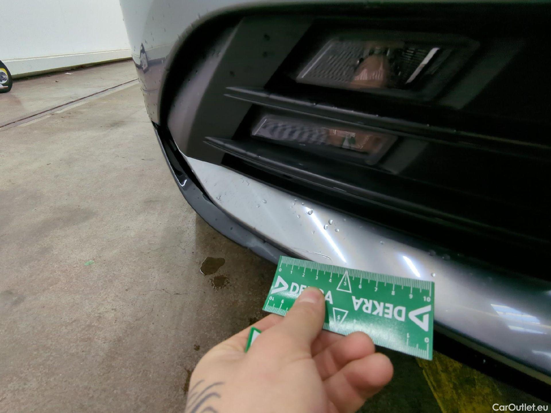  KIA  Sportage KIA  / 2021 / 5P / SUV 1.6 T-GDI 265 PHEV AUTO 4WD DESIGN #13