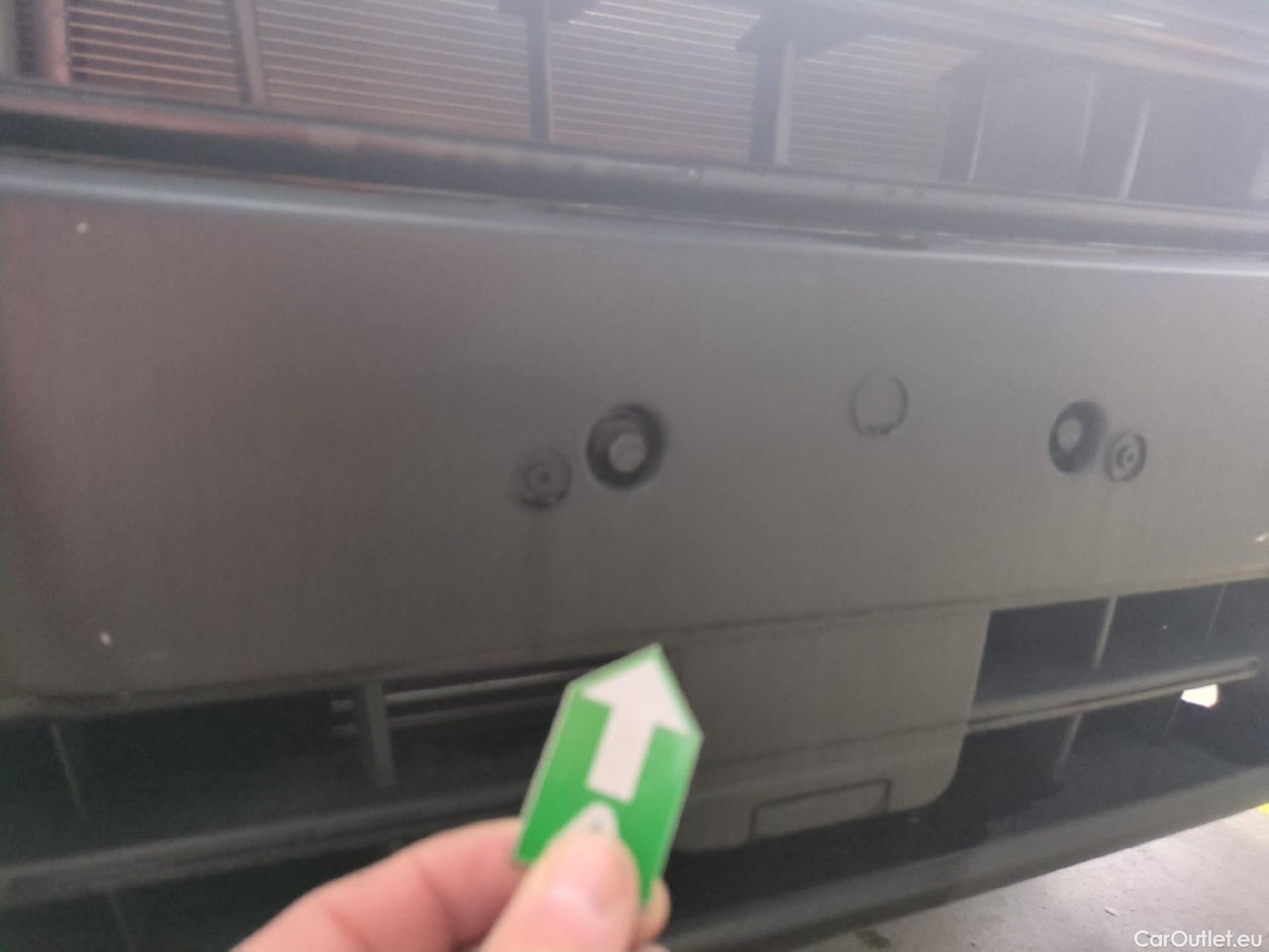  Ford  Transit FORD  / 2019 / 4P / Fourgon tôlé 2.0 ECOB 130 310 L3H2 FWD TREND BUSINESS #1