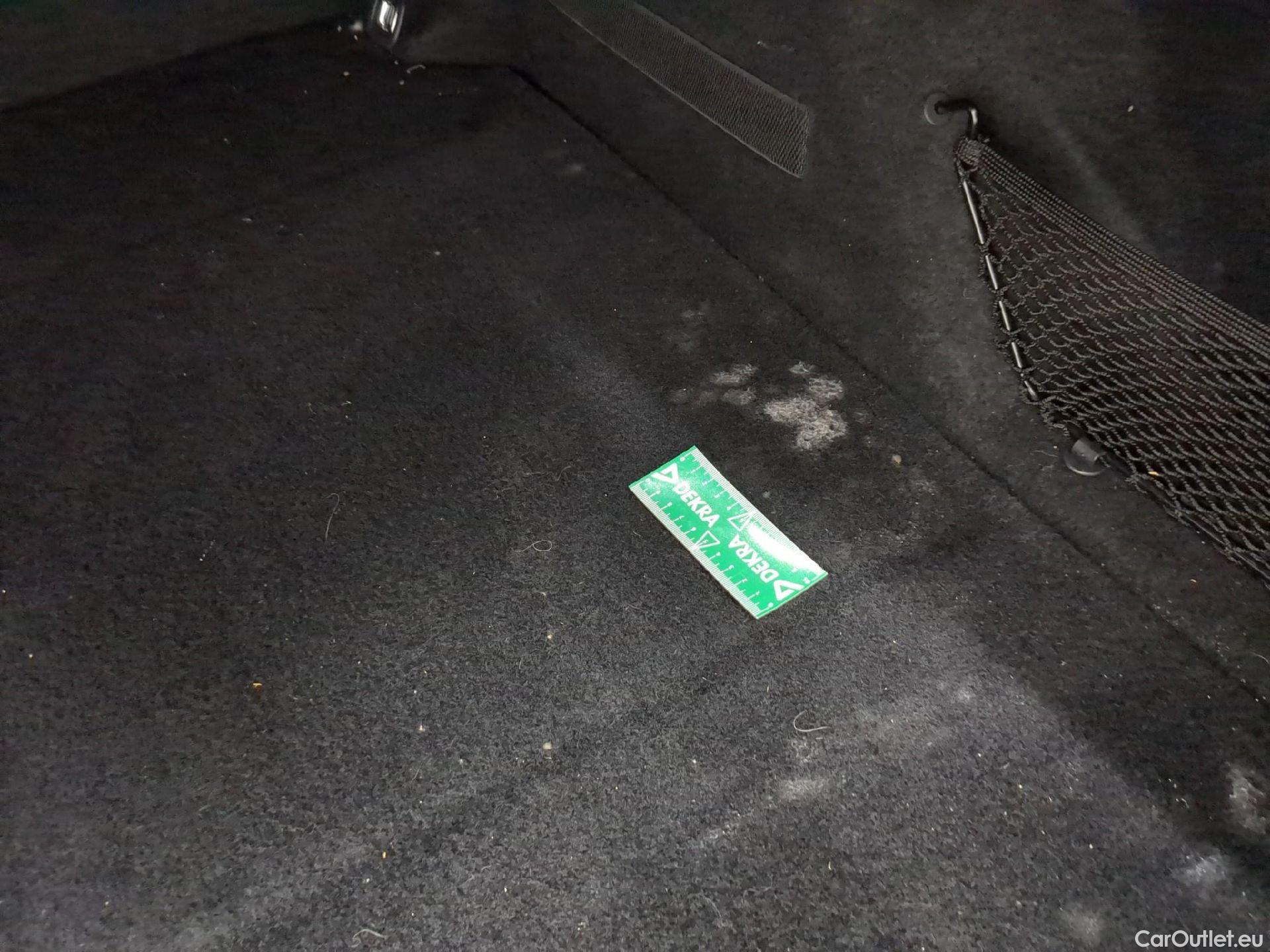  Peugeot  508 PEUGEOT  SW / 2018 / 5P / Break BlueHDi 130 S&S EAT8 Allure Pack #7