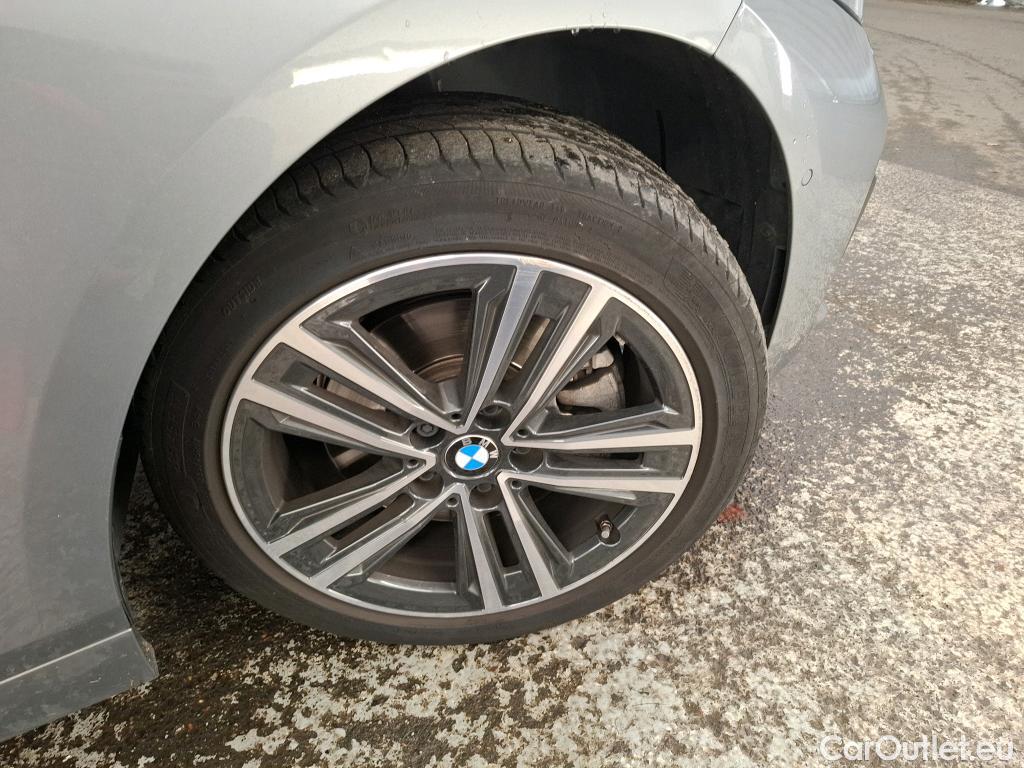  Bmw  Serie 1 BMW Série 1 / 2019 / 5P / Berline 116i DKG7 Business Design #1