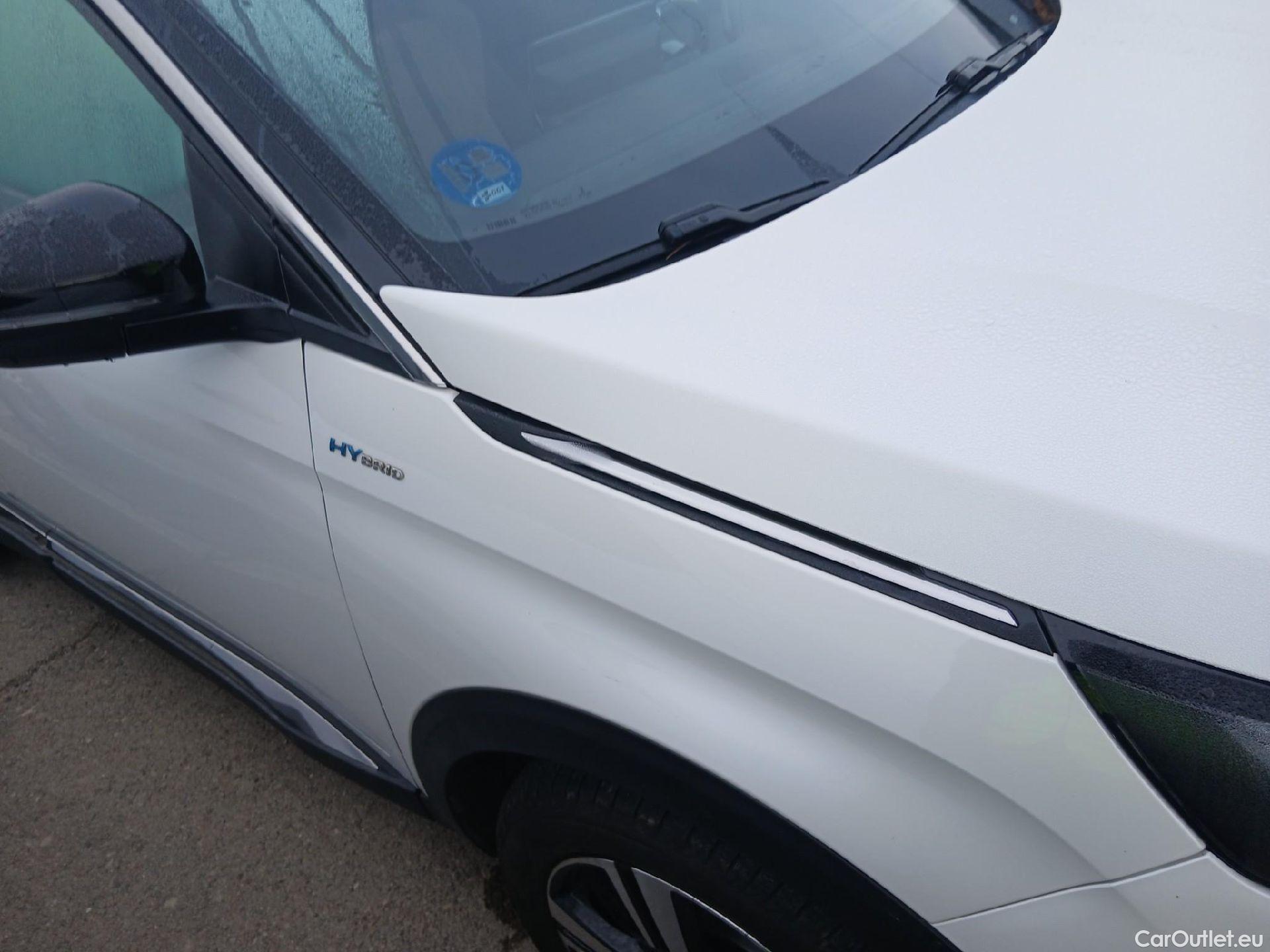  Peugeot  3008 PEUGEOT  Hybrid / 2020 / 5P / todoterreno 225 e-EAT8 GT #16