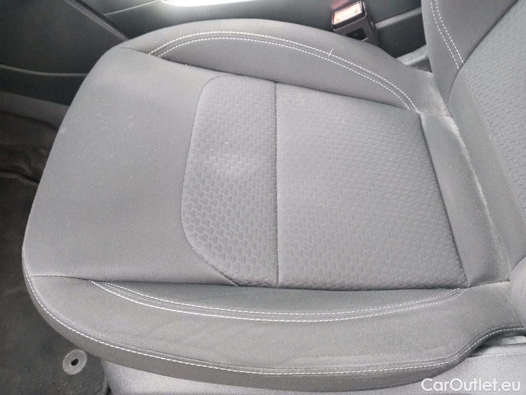  Ford  Kuga FORD  / 2016 / 5P / todoterreno 1.5 EcoBoost 88kW 4x2 Trend+ (CX) #49