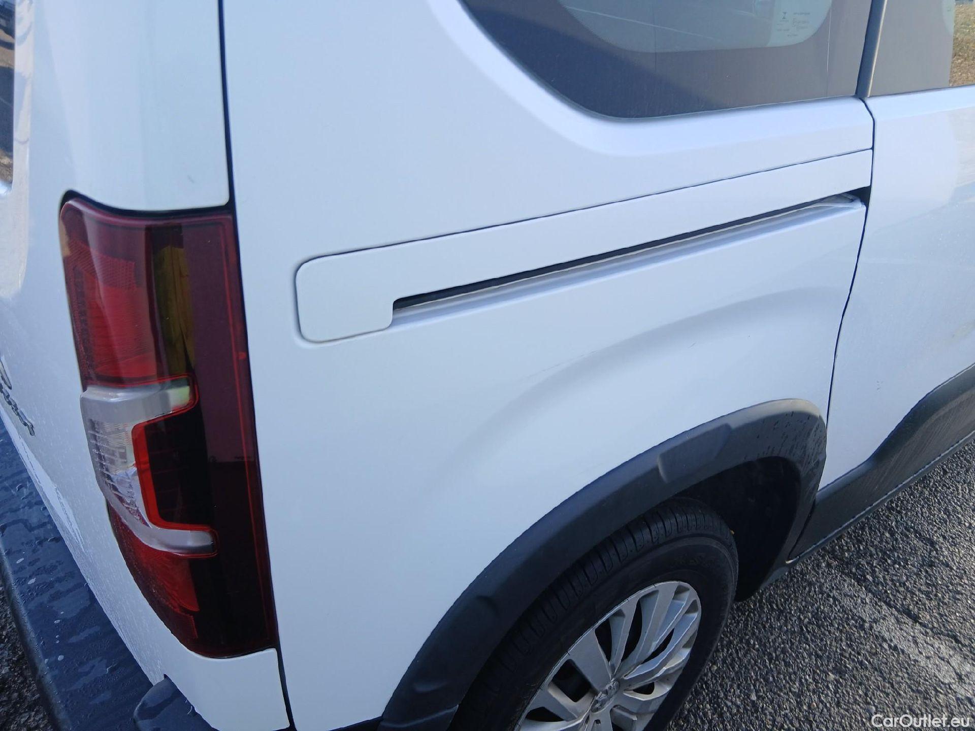  Peugeot  RIFTER PEUGEOT  / 2018 / 4P / combi Active Standard BlueHDi 73kW (IND) (CX2) #22